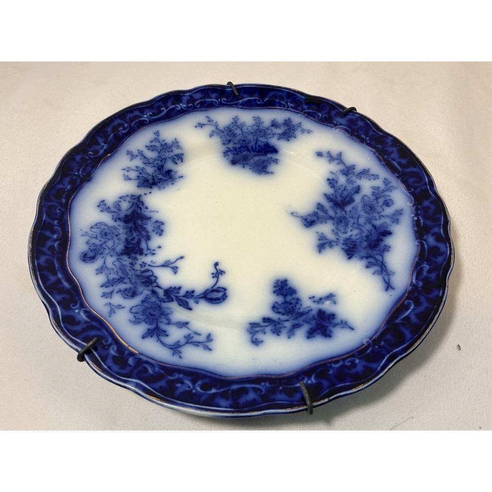 Stanley Pottery Co Touraine Flow Blue Plate England Scalloped Gold Rim 8.75in
